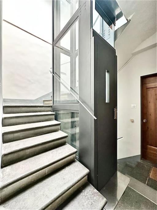 Appartamento Warm Retreat In The Heart Of Florence Cls Station Esterno foto
