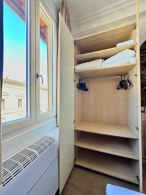 Appartamento Warm Retreat In The Heart Of Florence Cls Station Esterno foto