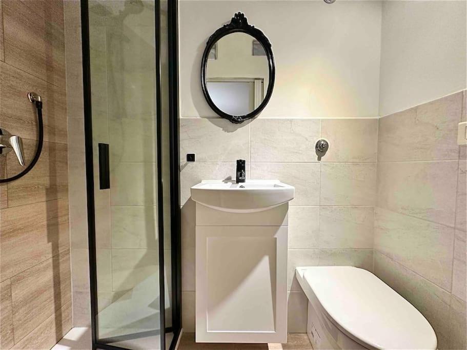Appartamento Warm Retreat In The Heart Of Florence Cls Station Esterno foto